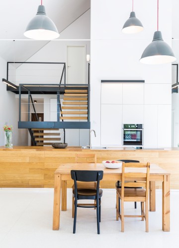 How To Mix Modern And Classic Furniture